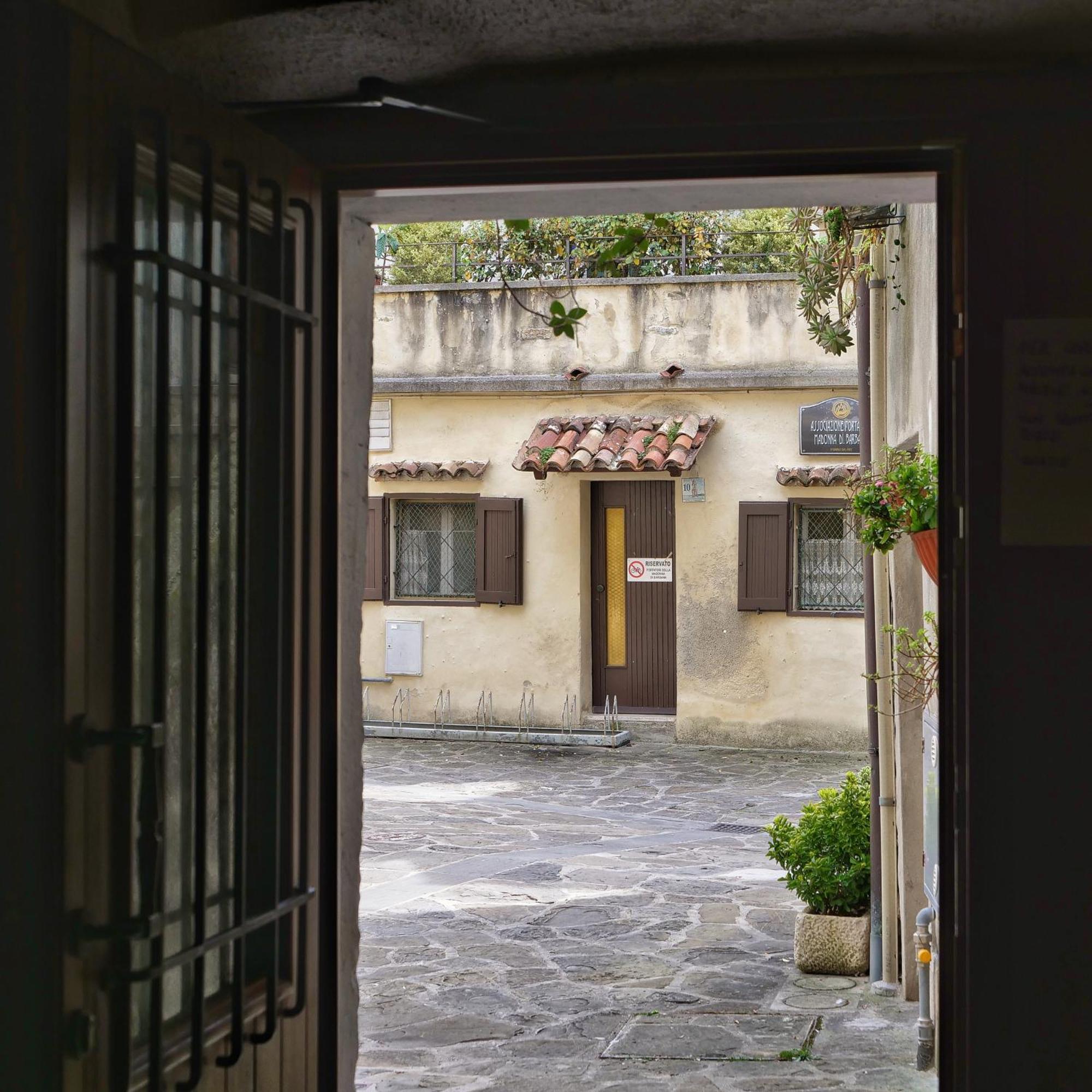 Casa Vianella - Romantico Monolocale Per Vivere Come Una Volta Градо Екстер'єр фото